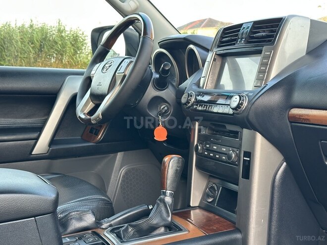 Toyota Land Cruiser Prado 2013, 279,800 km - 2.7 l - Bakı