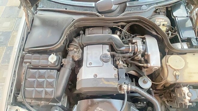 Mercedes C 220 1994, 679,700 km - 2.2 l - Bakı