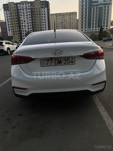 Hyundai Accent 2018, 158,000 km - 1.4 л - Bakı
