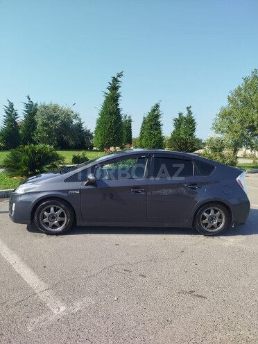 Toyota Prius 2011, 284,000 km - 1.8 l - Sumqayıt