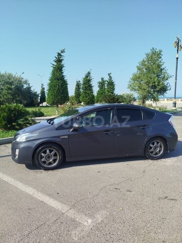 Toyota Prius 2011, 284,000 km - 1.8 l - Sumqayıt