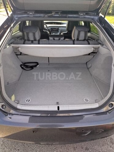 Toyota Prius 2011, 284,000 km - 1.8 l - Sumqayıt
