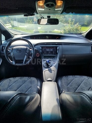 Toyota Prius 2011, 284,000 km - 1.8 l - Sumqayıt