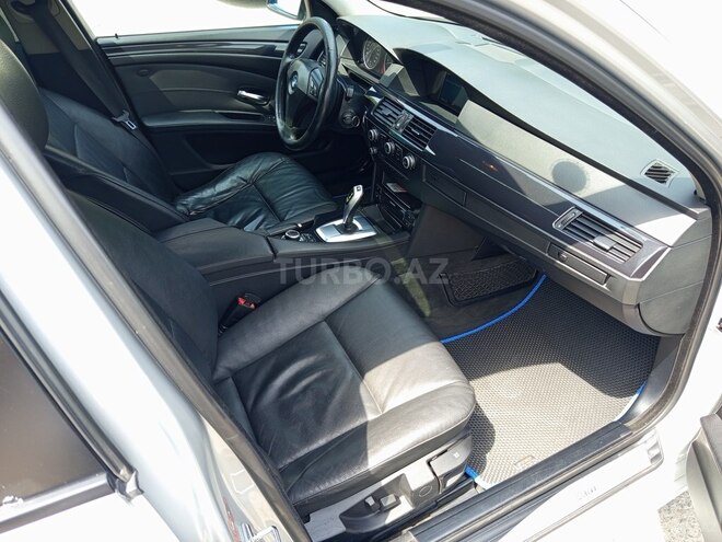 BMW 525 2008, 330,000 km - 2.5 l - Bakı