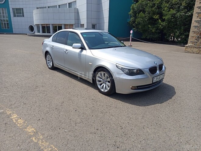 BMW 525 2008, 330,000 km - 2.5 l - Bakı