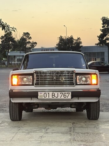 LADA (VAZ) 2107 2010, 45,000 km - 1.6 l - Şirvan