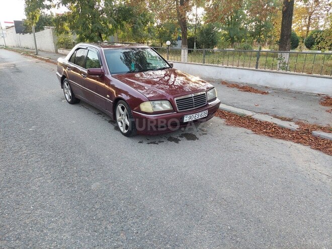 Mercedes C 240 1997, 356,000 km - 2.4 l - Quba
