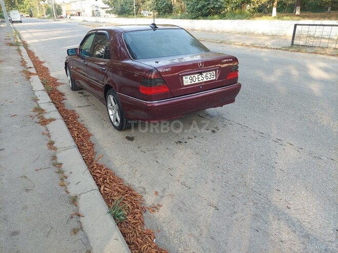 Mercedes C 240 1997, 356,000 km - 2.4 l - Quba