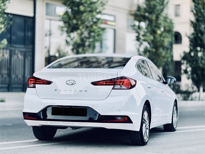Hyundai Elantra 2019, 120,000 km - 1.6 л - Bakı