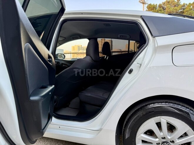 Toyota Prius 2017, 375,648 km - 1.8 l - Bakı