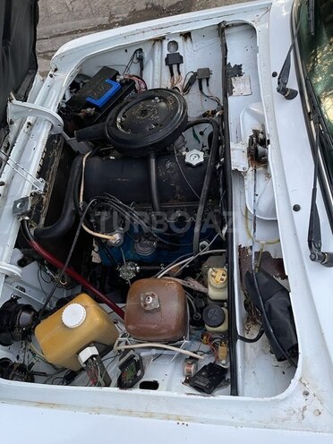 LADA (VAZ) 2106 1999, 100,000 km - 1.6 л - Salyan