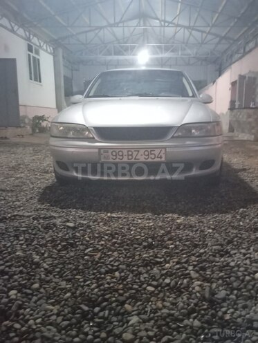 Opel Vectra 2000, 386,000 km - 2.0 л - Saatlı
