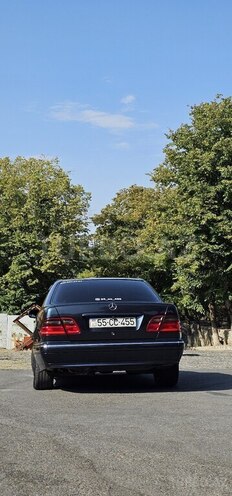 Mercedes E 270 1999, 422,904 km - 2.7 l - Şəki