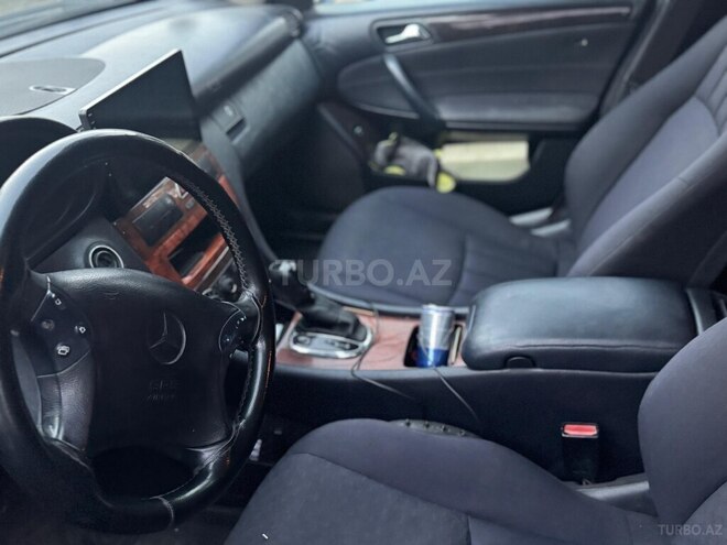 Mercedes C 220 2005, 300,000 km - 2.2 l - Tovuz