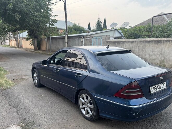 Mercedes C 220 2005, 300,000 km - 2.2 l - Tovuz
