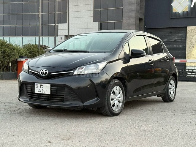 Toyota Vitz 2015, 111,000 km - 1.3 л - Bakı