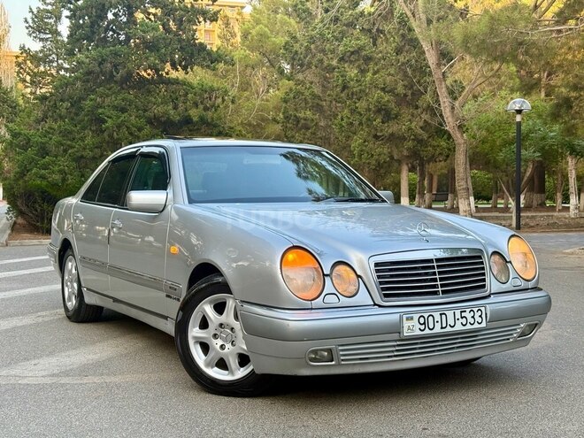 Mercedes E 240 1997, 320,457 km - 2.4 l - Bakı