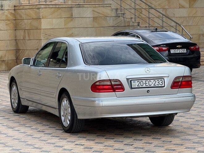 Mercedes E 200 2000, 222,580 km - 2.0 l - Gəncə