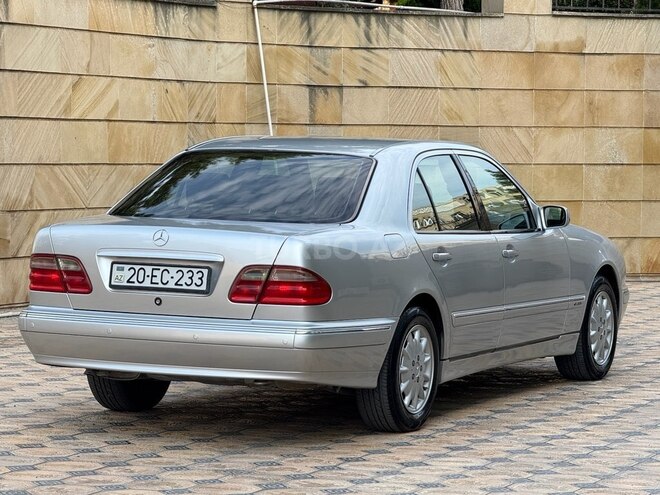Mercedes E 200 2000, 222,580 km - 2.0 l - Gəncə