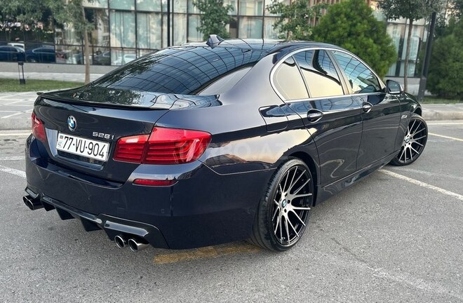 BMW 528 2016, 135,000 km - 2.0 l - Bakı