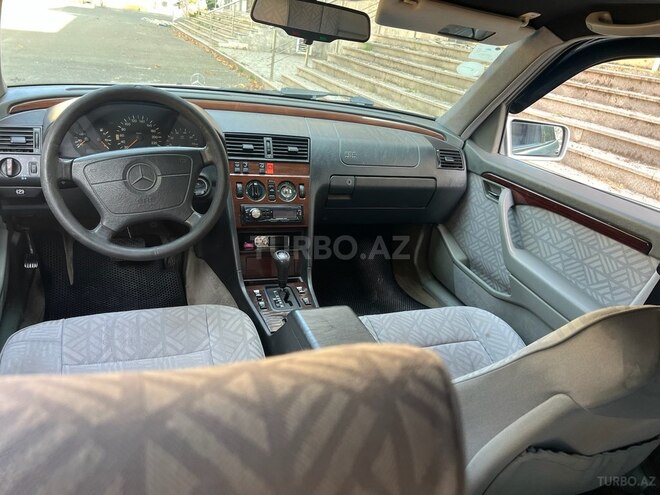 Mercedes C 180 1995, 410,000 km - 1.8 л - İsmayıllı