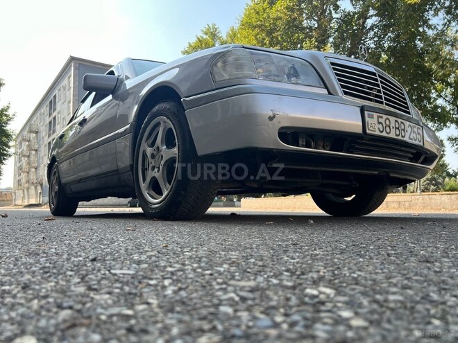 Mercedes C 180 1995, 410,000 km - 1.8 л - İsmayıllı