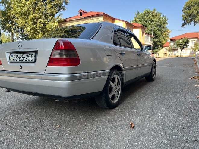 Mercedes C 180 1995, 410,000 km - 1.8 л - İsmayıllı