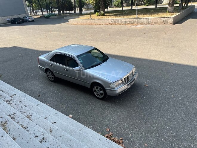 Mercedes C 180 1995, 410,000 km - 1.8 л - İsmayıllı