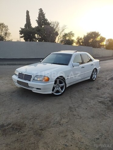 Mercedes C 230 1998, 286,000 km - 2.3 l - Bakı