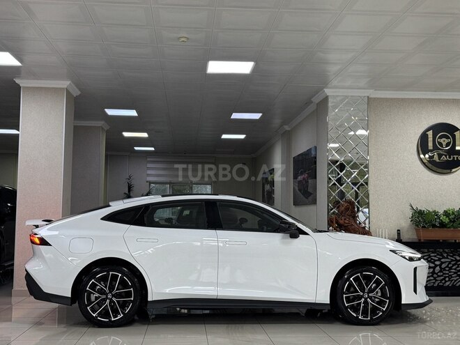 Changan  2025, 0 km - 1.5 l - Bakı