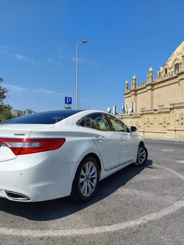 Hyundai Grandeur 2013, 236,443 km - 2.4 л - Bakı
