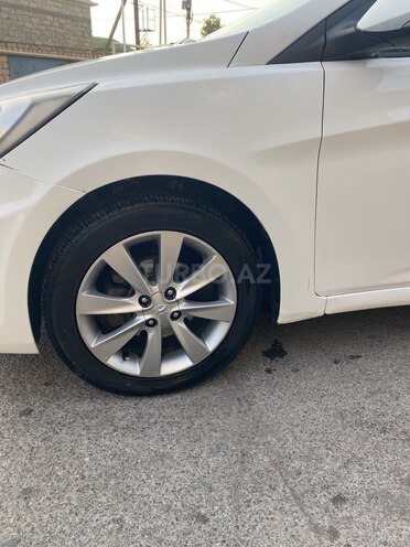 Hyundai Accent 2012, 660,000 km - 1.6 l - Bakı