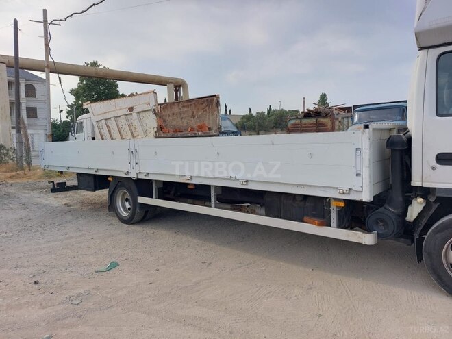 Isuzu  2008, 400,000 km - 5.2 l - Bakı