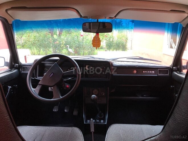 LADA (VAZ) 2107 2006, 35,500 km - 1.6 л - Quba