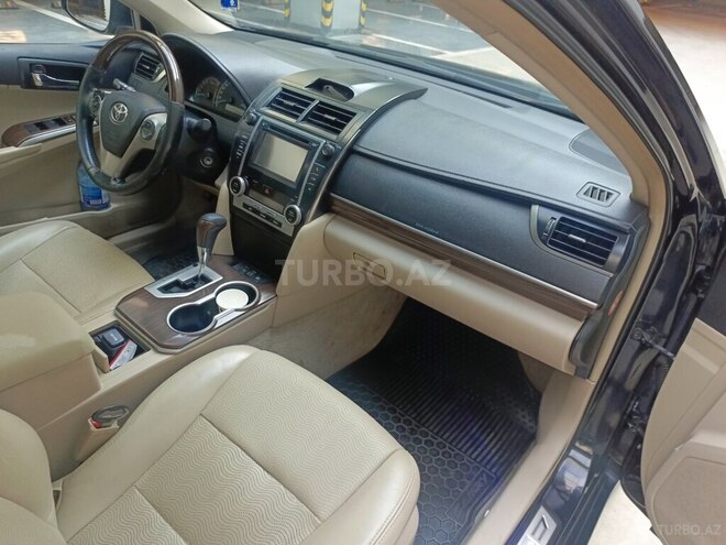Toyota Camry 2013, 230,000 km - 2.5 л - Bakı