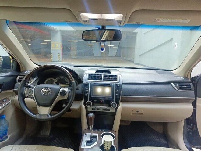 Toyota Camry 2013, 230,000 km - 2.5 л - Bakı