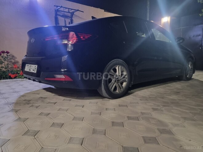 Hyundai Elantra 2019, 204,000 km - 2.0 l - Bakı