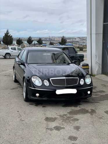 Mercedes E 320 2003, 297,000 km - 3.2 l - Qazax