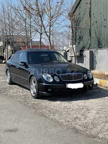 Mercedes E 320 2003, 297,000 km - 3.2 l - Qazax