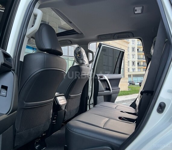 Toyota Land Cruiser Prado 2015, 130,000 km - 2.7 l - Bakı