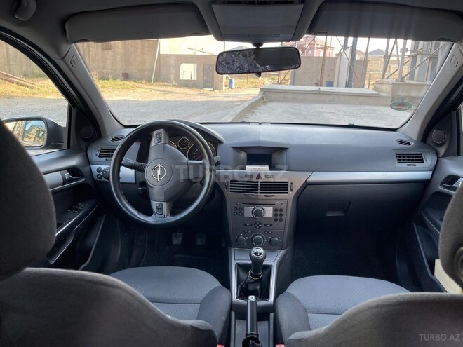 Opel Astra 2006, 214,203 km - 1.4 l - Sumqayıt