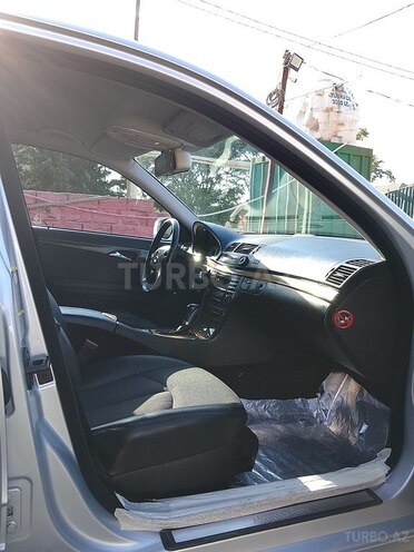 Mercedes E 220 2007, 287,000 km - 2.2 l - Bakı