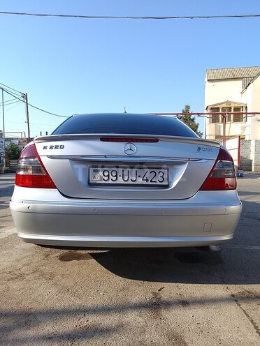 Mercedes E 220 2007, 287,000 km - 2.2 l - Bakı