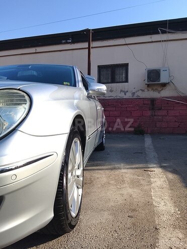 Mercedes E 220 2007, 287,000 km - 2.2 l - Bakı