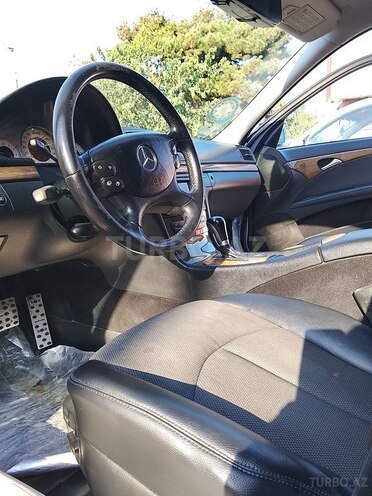 Mercedes E 220 2007, 287,000 km - 2.2 l - Bakı