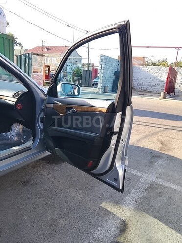 Mercedes E 220 2007, 287,000 km - 2.2 l - Bakı