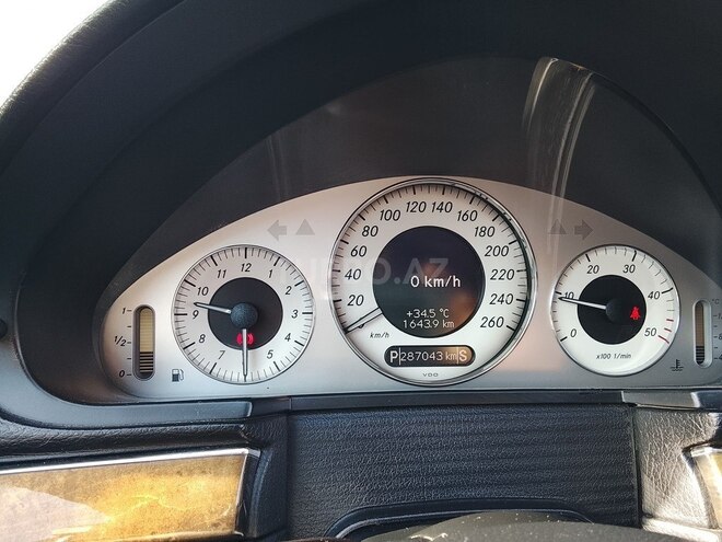 Mercedes E 220 2007, 287,000 km - 2.2 l - Bakı