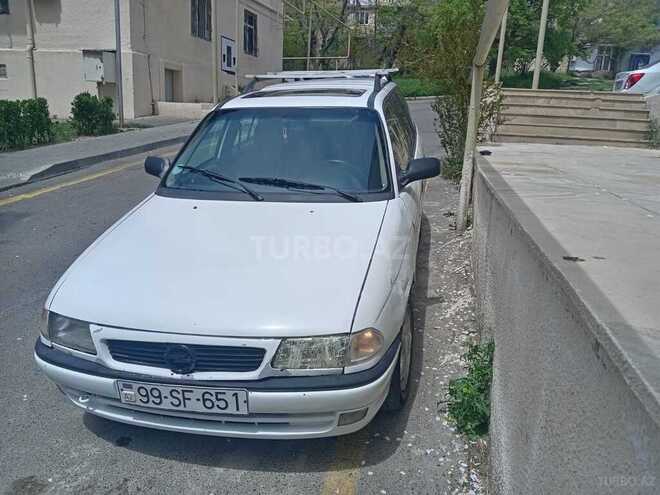 Opel Astra 1996, 211,211 km - 1.6 l - Zərdab