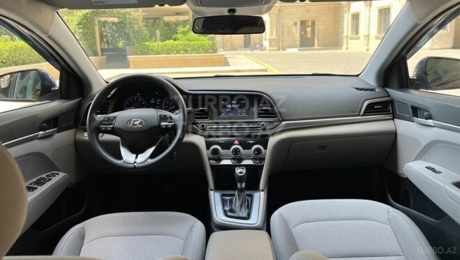 Hyundai Elantra 2019, 204,000 km - 2.0 l - Bakı