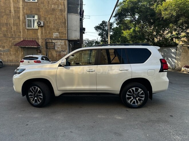 Toyota Land Cruiser Prado 2021, 90,000 km - 2.7 l - Bakı